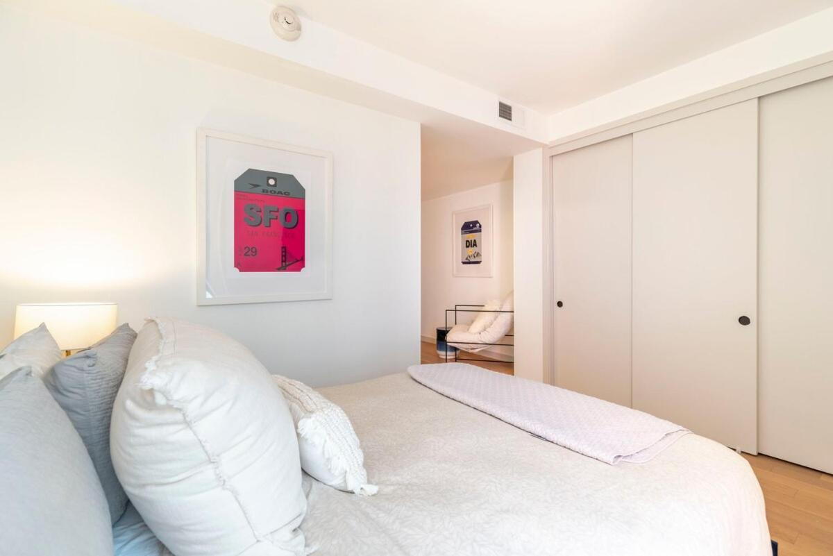 2Br Hollywood Luxurious Condo Los Angeles Exterior photo