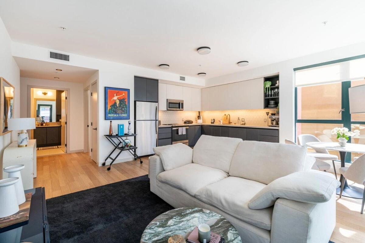 2Br Hollywood Luxurious Condo Los Angeles Exterior photo